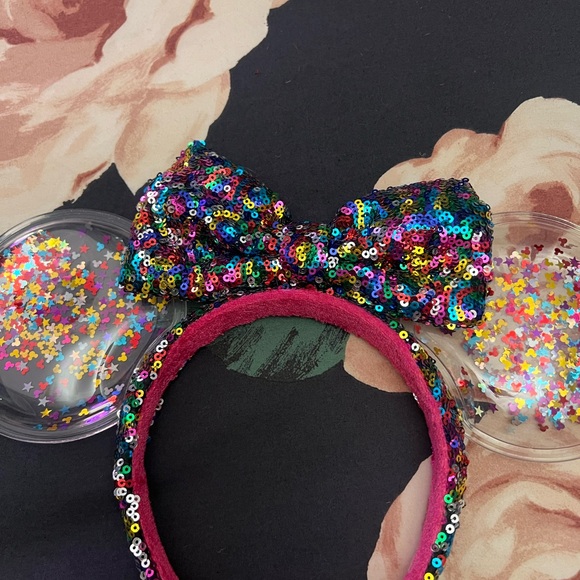 Disney Rainbow Sequin Confetti Ears - Picture 3 of 3